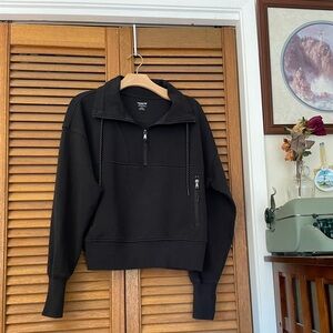 ✨ Old Navy Active Jacket ✨